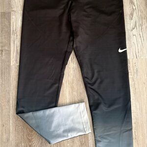 Nike black leggings